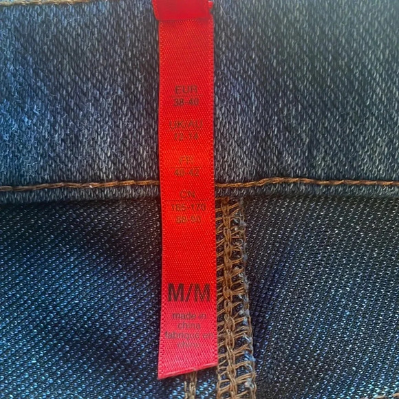 SPANX denim leggings size medium‎ dark wash - Picture 4 of 12